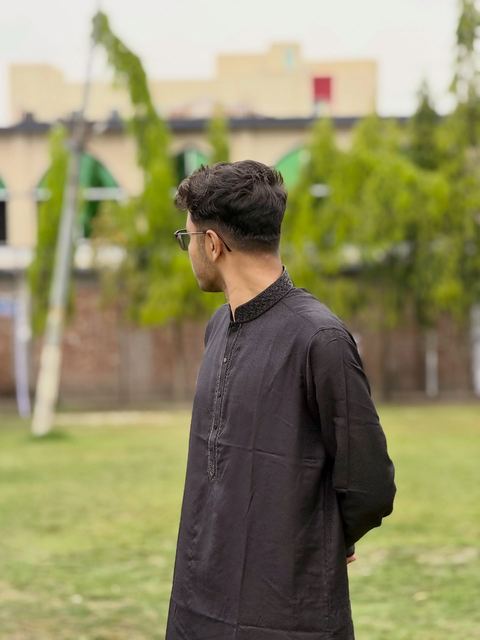 Photo by Azraf Al Monzim