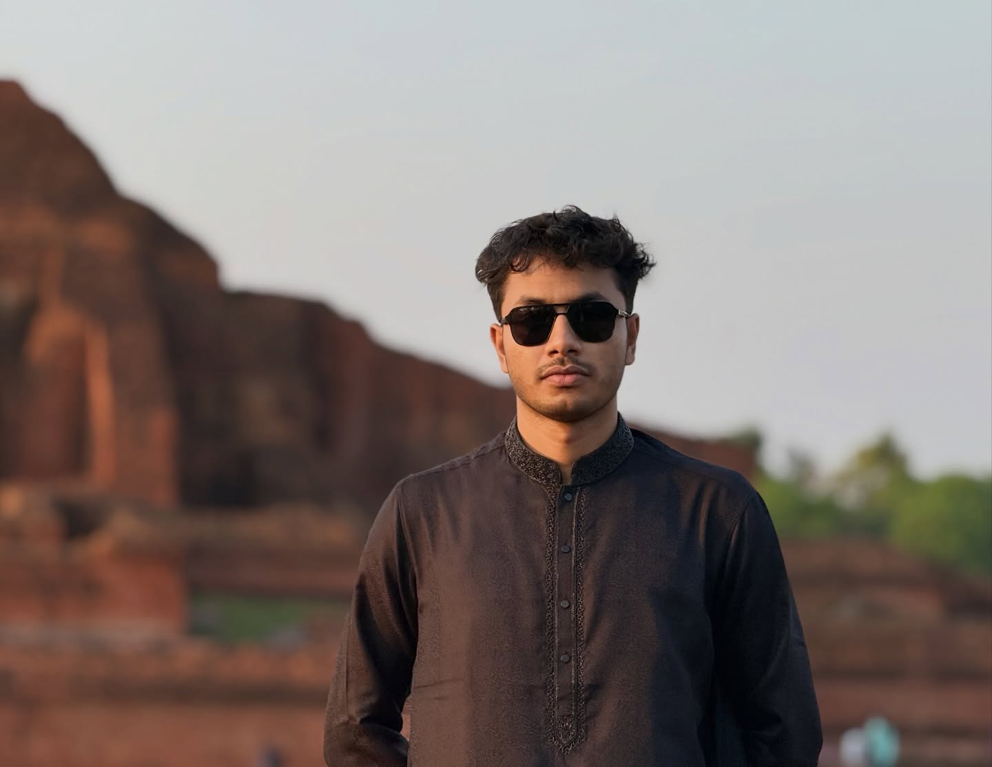 Photo by Azraf Al Monzim